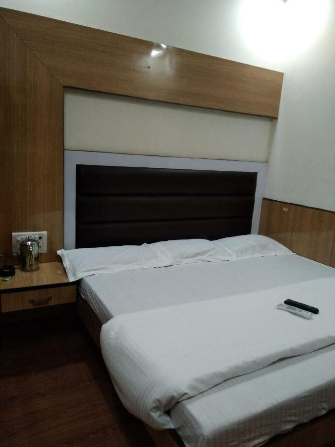 Silver Palace Hotel Nuova Delhi Esterno foto